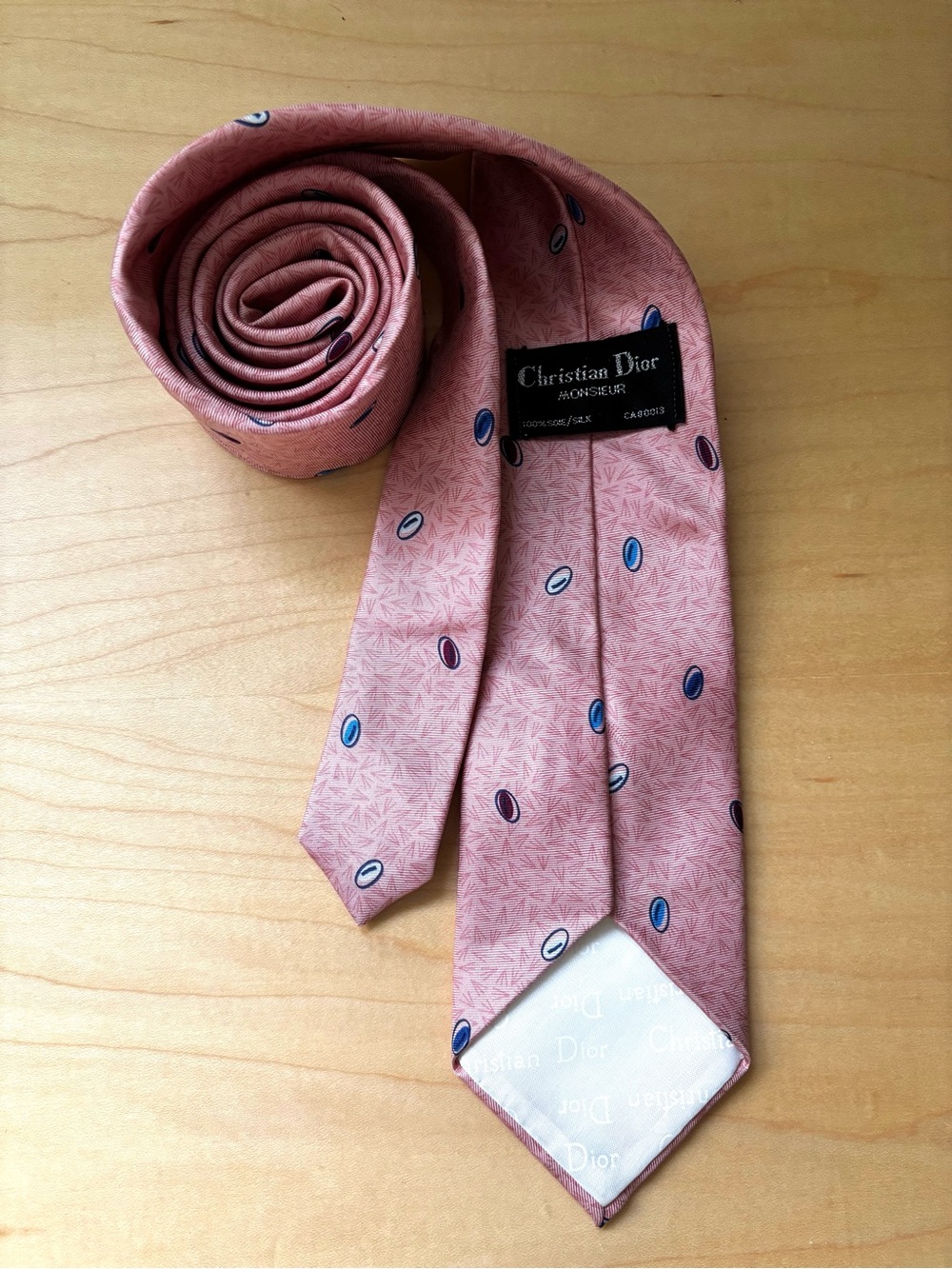Vintage Christian Dior Men's Pink Silk Tie